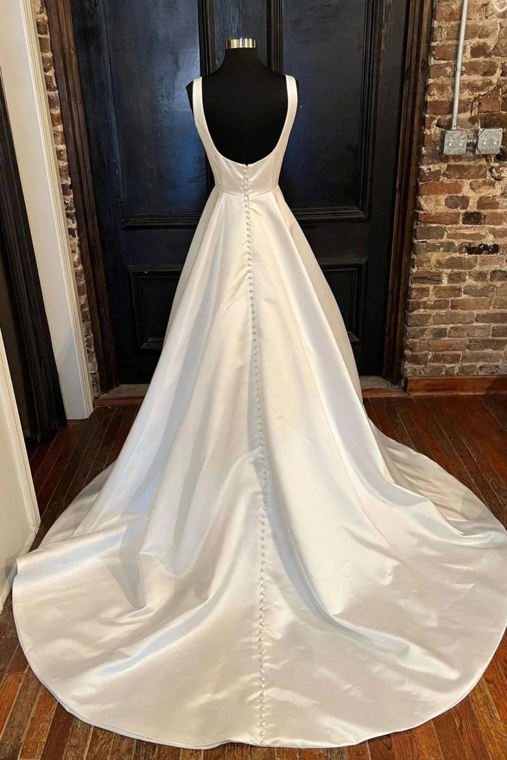 Classic A Line Square Neck Ivory Wedding Party Dress