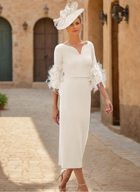 Sheath / Column Mother of the Bride Dress Wedding Guest Elegant V Neck Half Sleeve with Feather