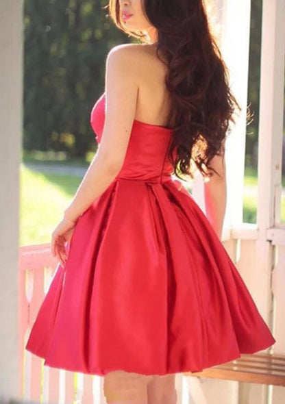 A-line Sweetheart Sleeveless Satin Homecoming Dress with Pleated Cocktail Dresses