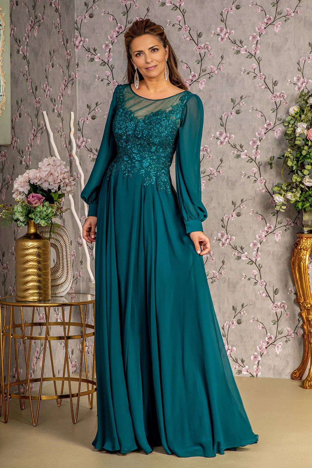 Embroidered Long Sleeve A-line Chiffon Mother of the Bride Dresse