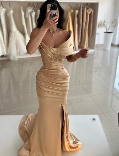 Mermaid / Trumpet Prom Dresses Floor Length Sleeveless Off Shoulder Satin with Ruched Slit