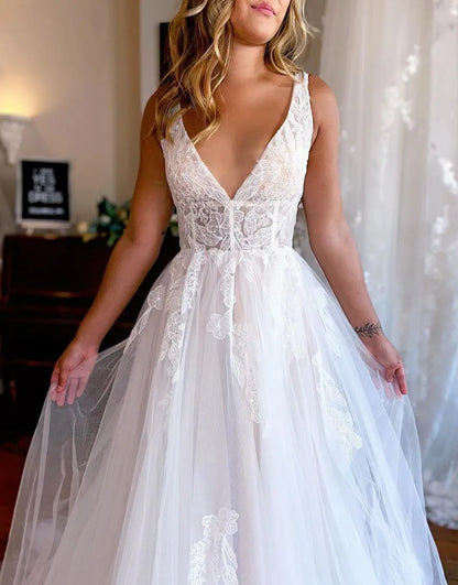 A-Line V-Neck Chapel Train Organza Wedding Dress With Appliques