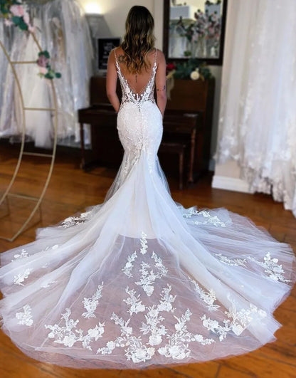 Mermaid Deep V-Neck Chapel Train Wedding Dress With Appliques