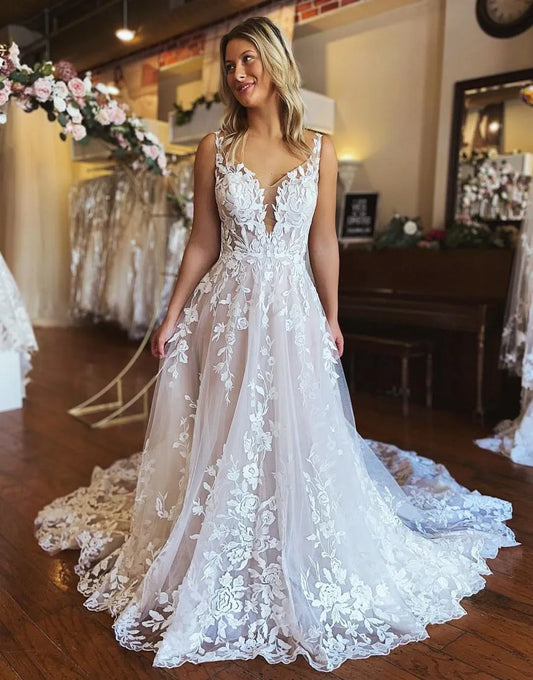 Pretty A-Line Illusion Chapel Train Wedding Dress With Appliques