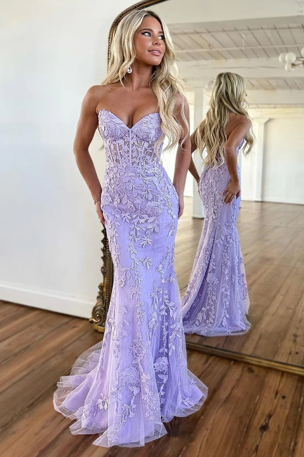 Pretty Lilac Mermaid Sweetheart Lace Up Long Tulle Prom Dress with Appliques