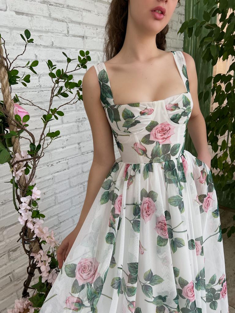 Elegant A-Line Tea length Rose Embroidery Tulle Gown Prom Dress Party Dress