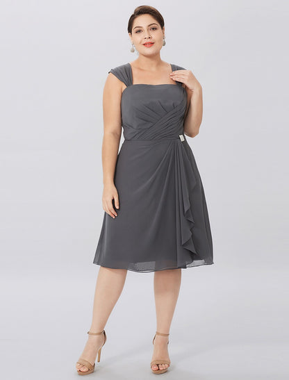 A-Line Mother of the Bride Dress Formal Plus Size Elegant Straps Knee Length Chiffon Sleeveless yes with Criss Cross Pleats