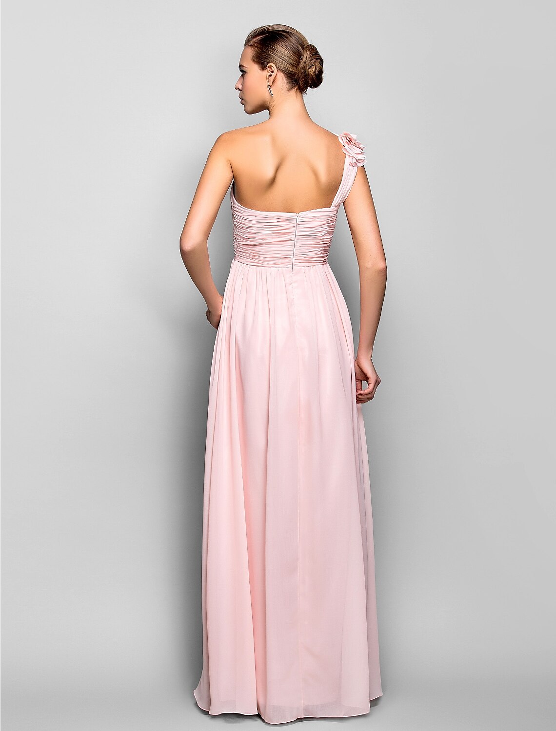 Sheath / Column Open Back Dress Prom Floor Length Sleeveless One Shoulder Chiffon with Criss Cross Ruched Flower