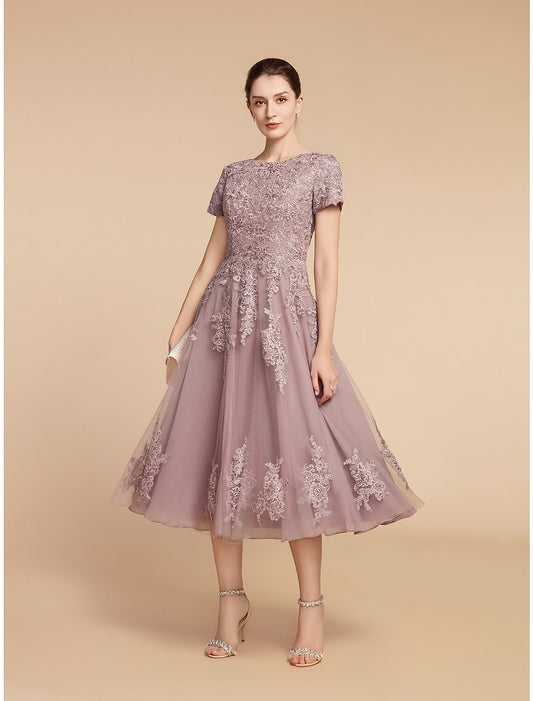 A-Line Mother of the Bride Dress Elegant Jewel Neck Tea Length Lace Tulle Short Sleeve with Appliques