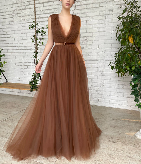 Mocha Pleated Gown Deep V-Neck Tulle Prom Dress Party Dress Wtih Belt