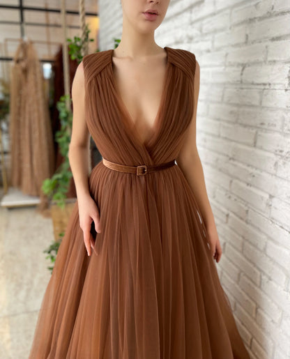 Mocha Pleated Gown Deep V-Neck Tulle Prom Dress Party Dress Wtih Belt