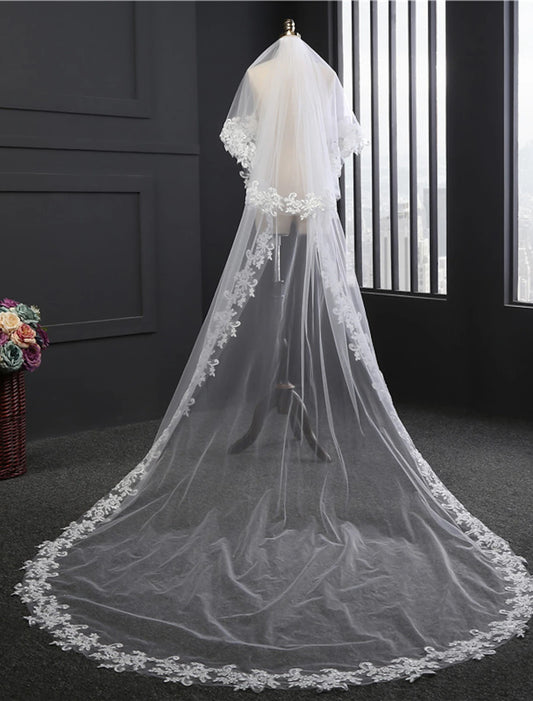 Two-tier Lace Wedding Veil Cathedral Veils with Appliques 118.11 in (300cm) Tulle