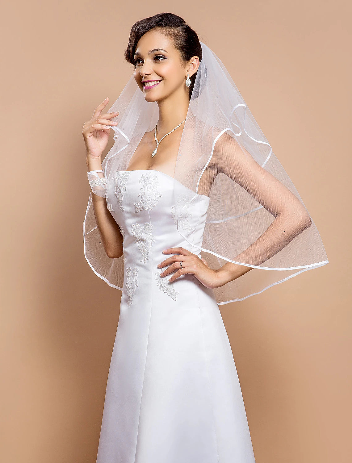 Two-tier Ribbon Edge Wedding Veil Elbow Veils with Rhinestone 31.5 in (80cm)