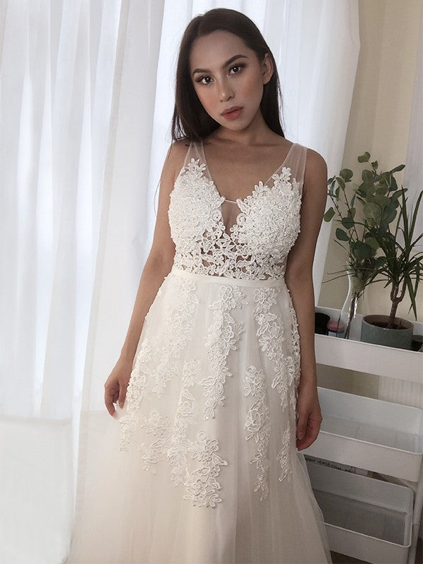 A-Line/Princess Applique Sleeveless Tulle Floor-Length V-neck Dresses