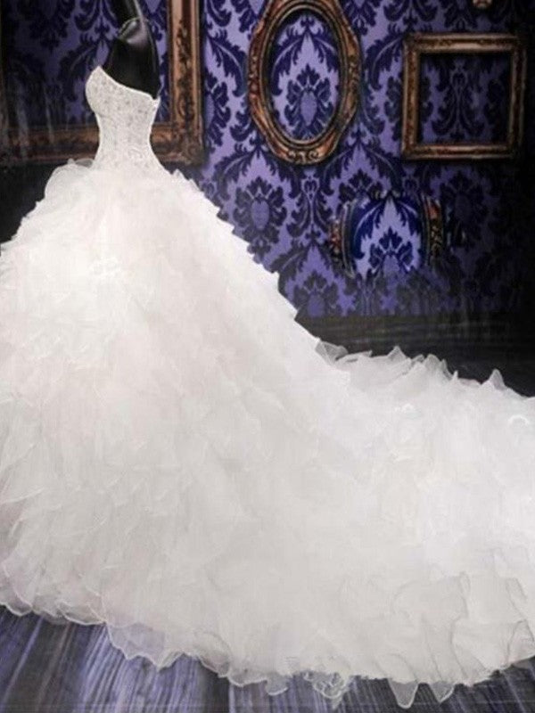 Ball Gown Sleeveless Sweetheart Cathedral Train Beading Sequin Organza Wedding Dresses