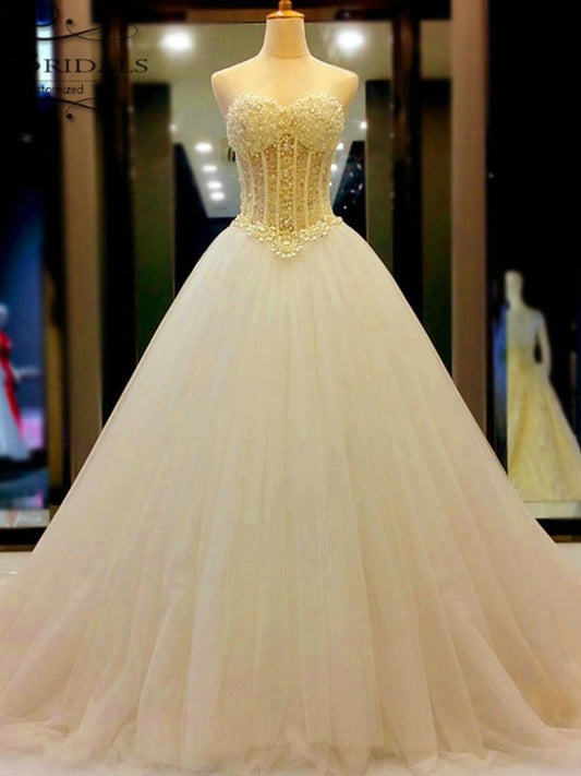 Ball Gown Sweetheart Tulle Beading Court Train Sleeveless Wedding Dresses