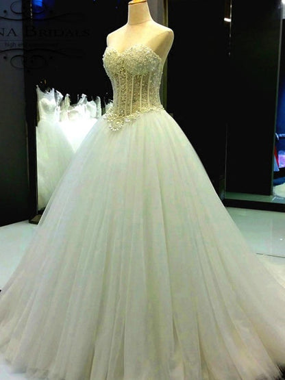 Ball Gown Sweetheart Tulle Beading Court Train Sleeveless Wedding Dresses