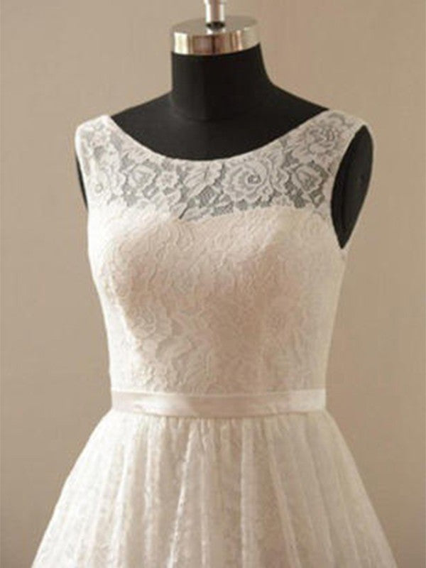 A-Line/Princess Scoop Lace Sleeveless Sash/Ribbon/Belt Knee-Length Wedding Dresses