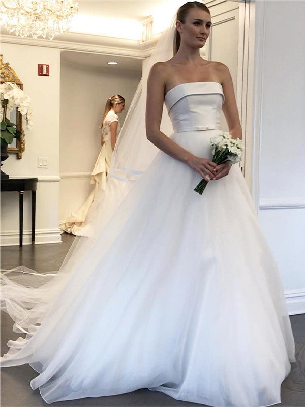 A-Line/Princess Strapless Sleeveless Tulle Sweep/Brush Train Ruffles Wedding Dresses