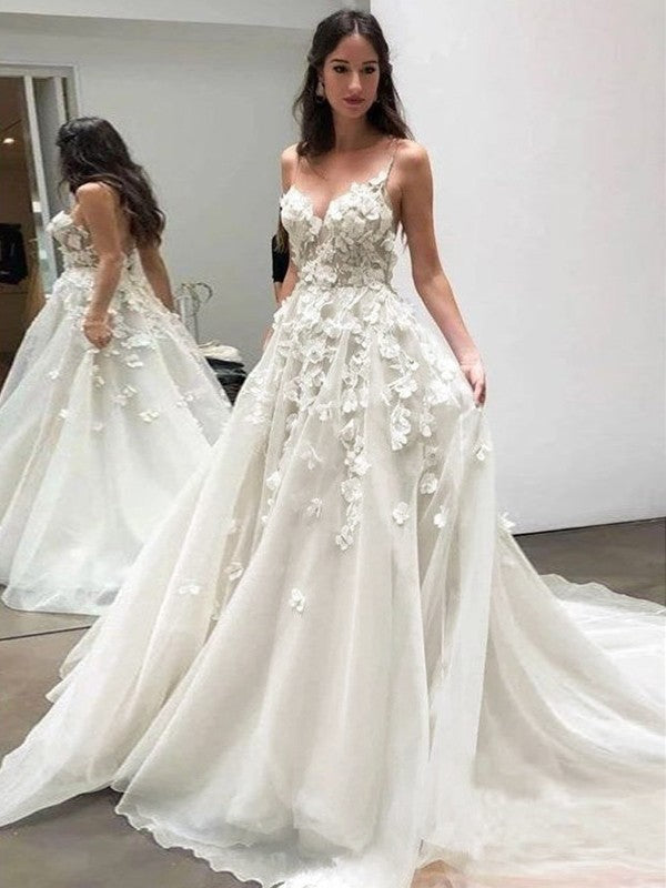 A-Line/Princess Lace Applique V-neck Sleeveless Sweep/Brush Train Wedding Dresses