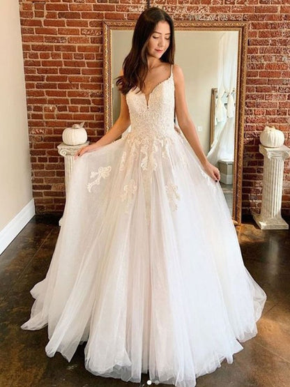 A-Line/Princess Lace Applique V-neck Sleeveless Sweep/Brush Train Wedding Dresses