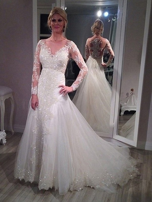 A-Line/Princess Sweetheart Lace Court Train Sleeveless Wedding Dresses