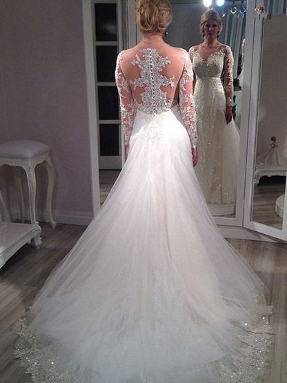 A-Line/Princess Sweetheart Lace Court Train Sleeveless Wedding Dresses