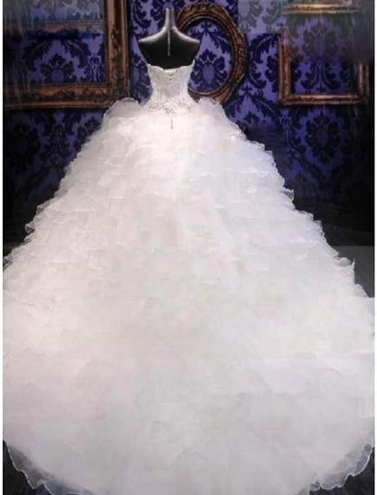 Beach Formal Wedding Dresses Ball Gown Sweetheart Strapless Chapel Train Organza Bridal Gowns With Beading Ruffles