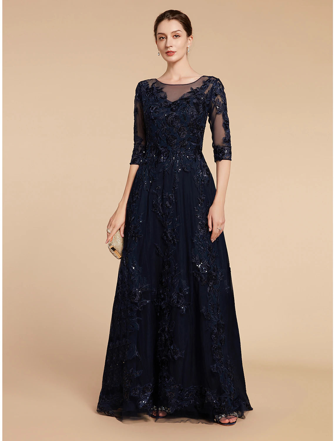 A-Line Mother of the Bride Dress Luxurious Elegant Jewel Neck Floor Length Lace Tulle Imitated Silk 3/4 Length Sleeve with Sequin Appliques