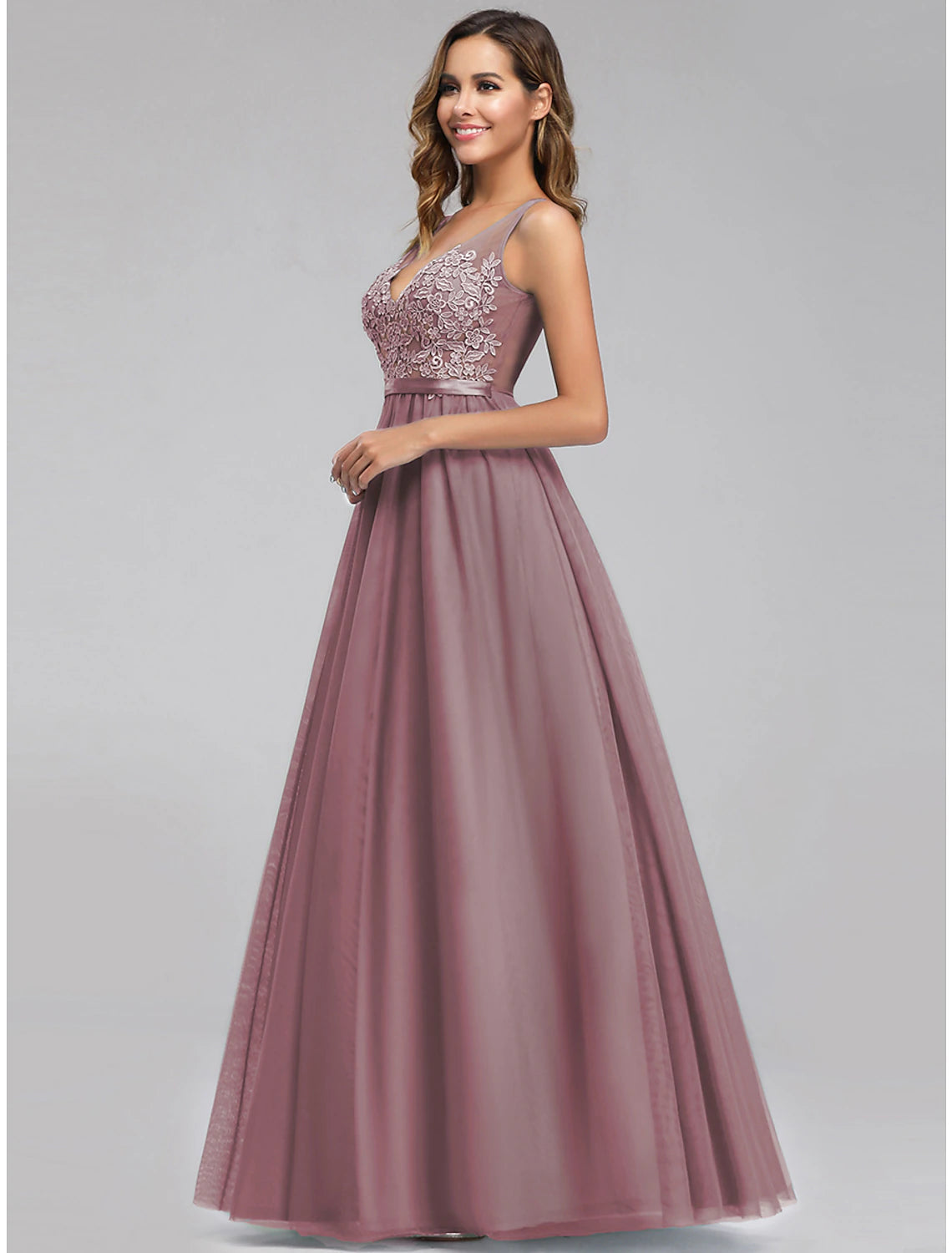 A-Line Empire Holiday Prom Dress V Neck V Back Sleeveless Floor Length Chiffon with Appliques